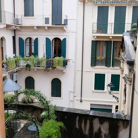 Residenza Palazzo Negri Lejlighed *